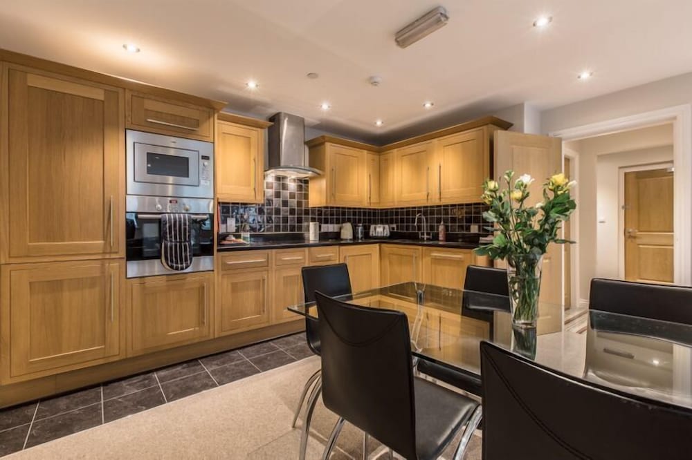 Apartment, 2 Bedrooms (4)