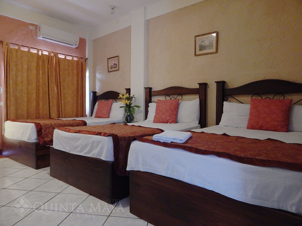 Standard Triple Room photo 3