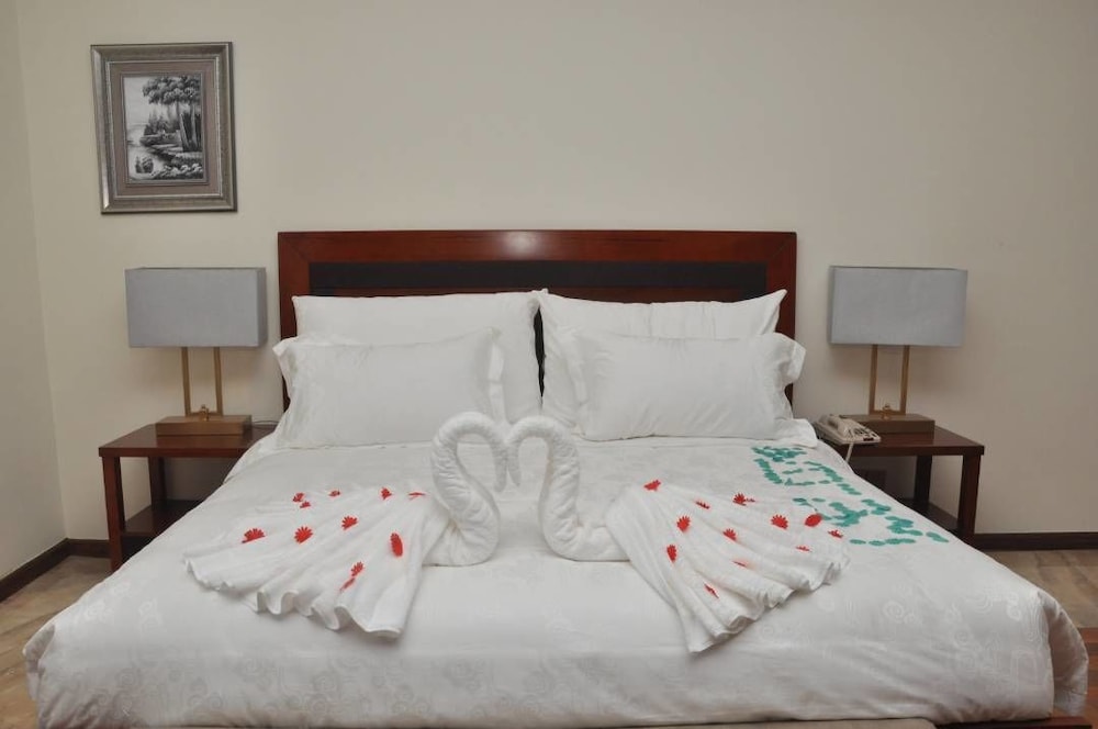 Executive Suite photo 1