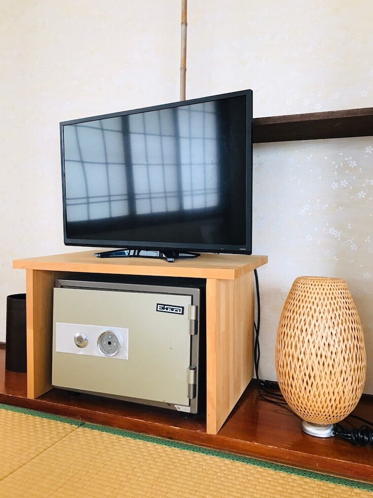Japanese Style Room With Bathroom And Terrace (Guest Up To 5) photo 3