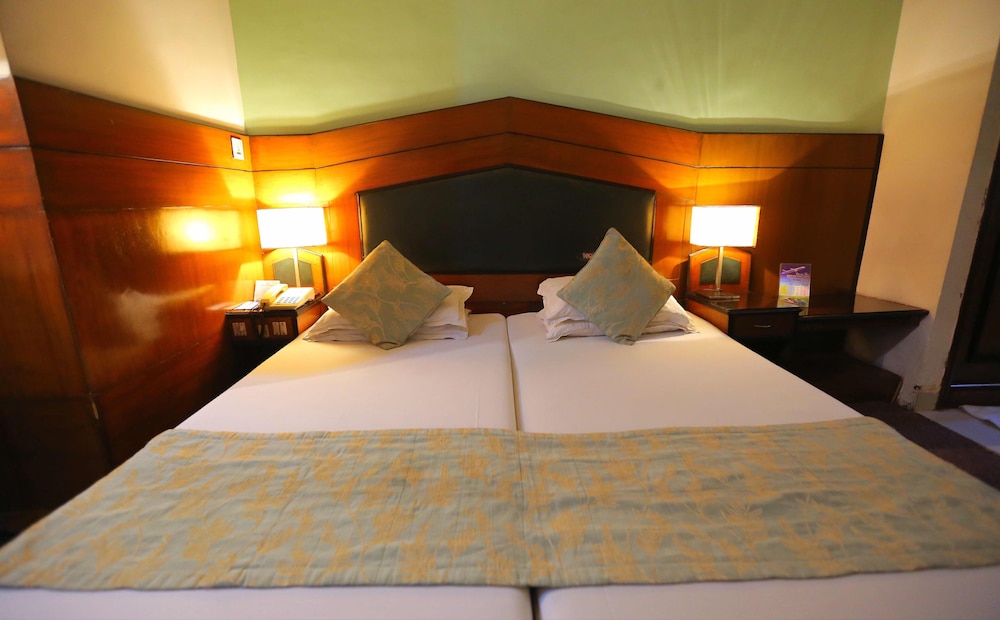 Luxury Room - Photo 14