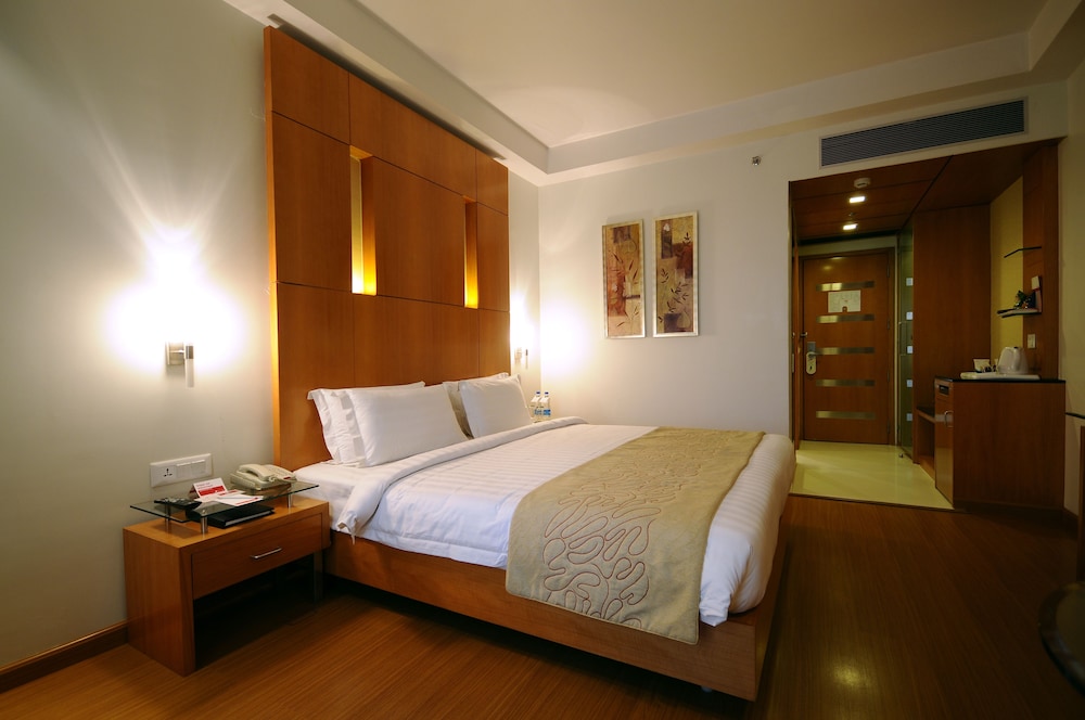 Suite, 1 Double Bed, Non Smoking - Photo 4