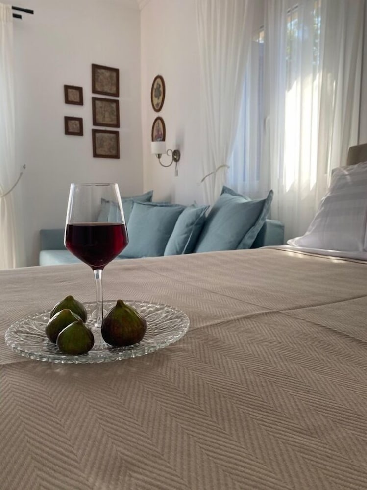 Grand Apartment, 1 Queen Bed with Sofa bed, Sea View