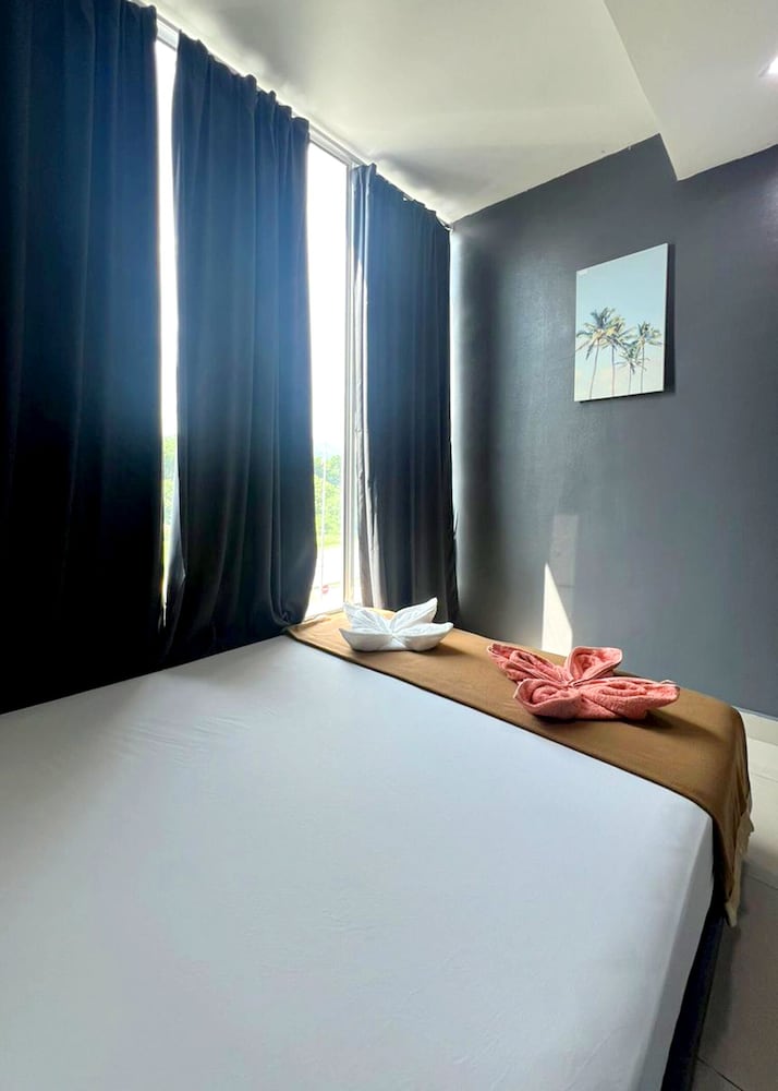 Business Double Room - Photo 11