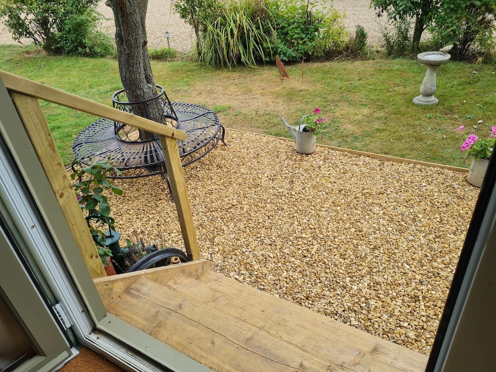 Traditional Room, Ensuite, Garden View (Daisy) - Photo 12