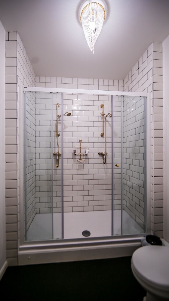Classic Room - Photo 13