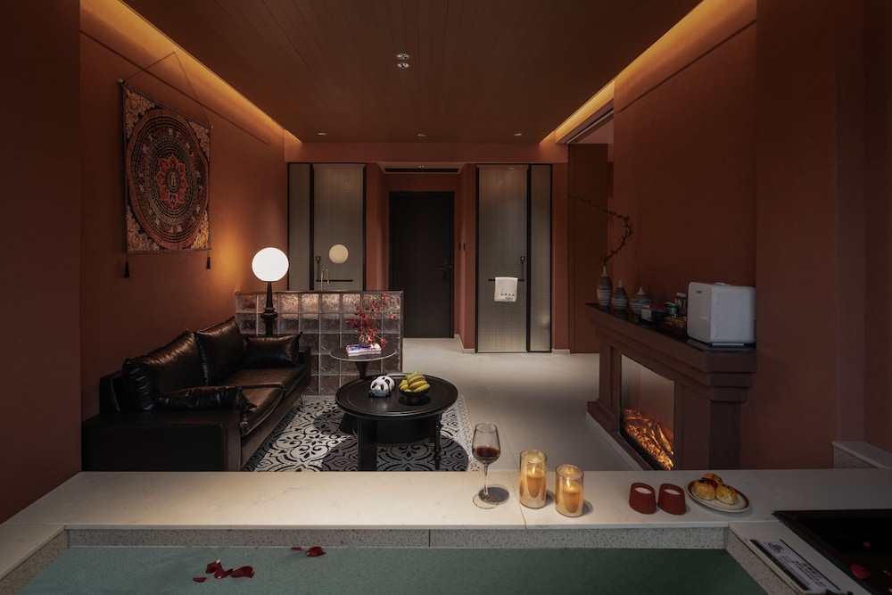 Superior Suite, River View