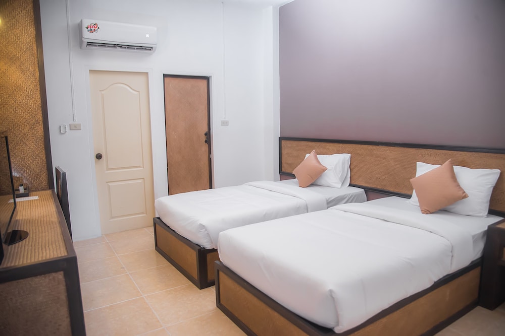 Basic Twin Room, Non Smoking