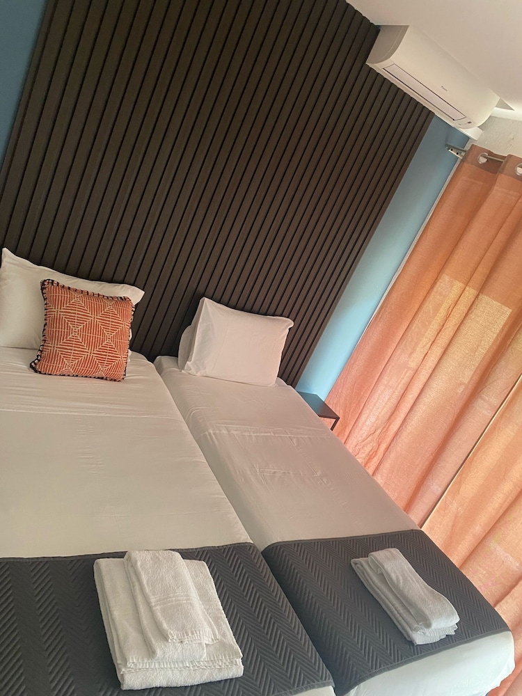Suite, Balcony, City View