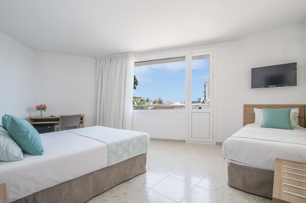 Double Room Single Use, Balcony photo 2