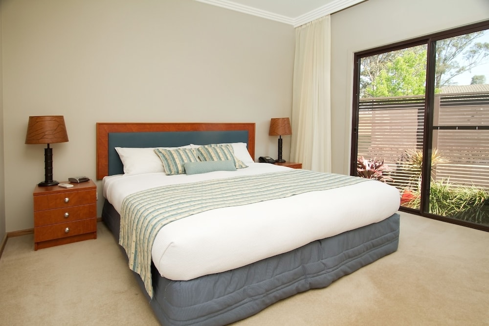 Vineyard Suite photo 3