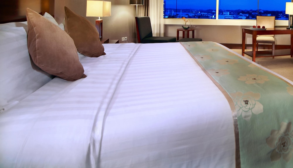 Deluxe Room - Photo 4