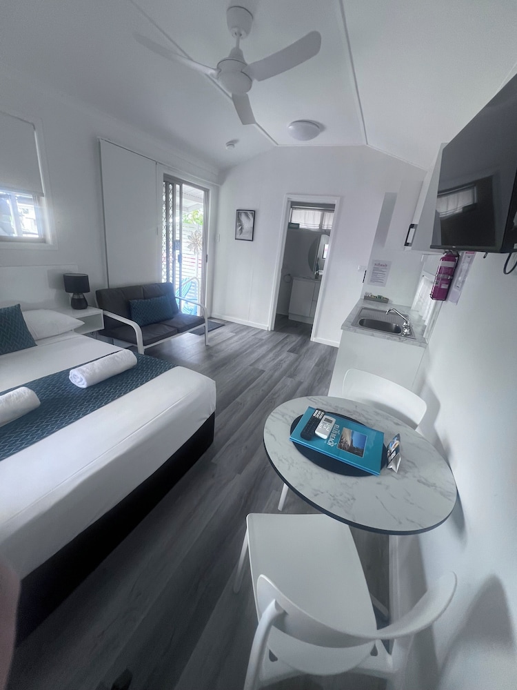 Studio, 1 Bedroom, Garden View - Photo 5