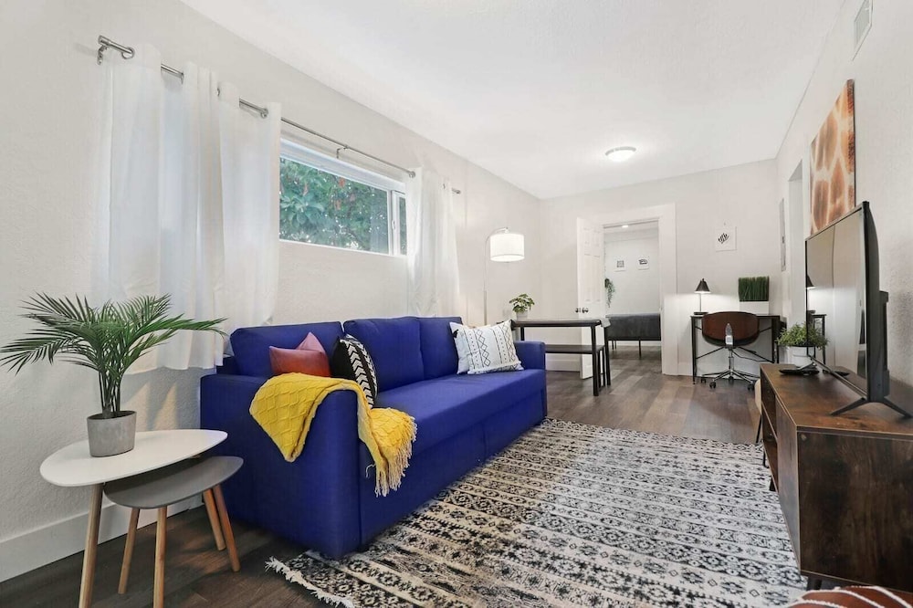 Comfort Duplex, 2 Bedrooms, Non Smoking, Ground Floor photo 1