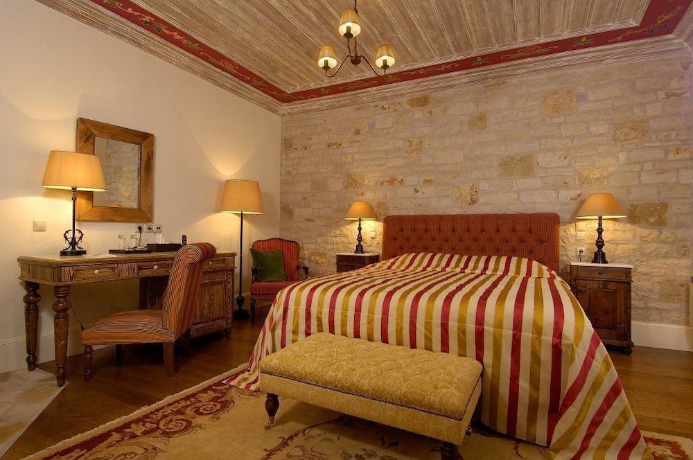 Deluxe Double Room photo 3