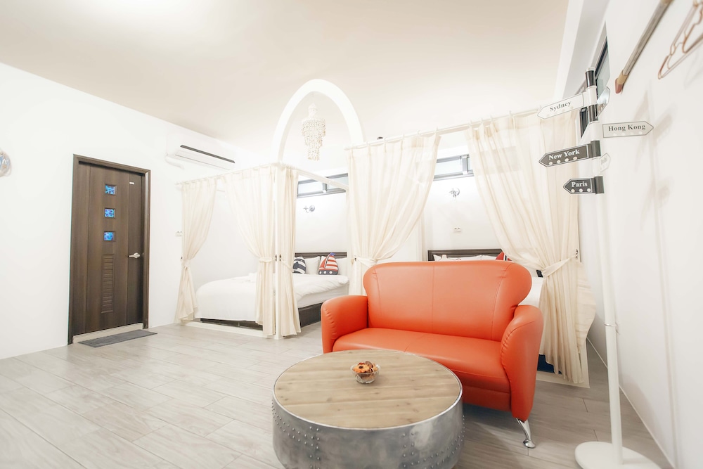 Quadruple Room photo 2