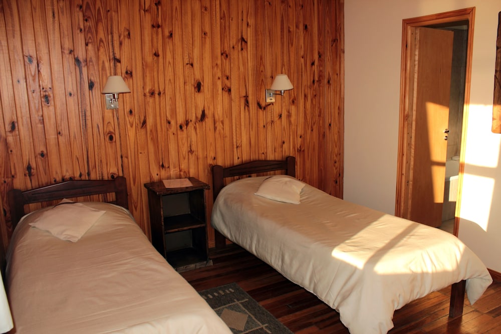 Chalet, 2 Twin Beds, Lake View, Annex Building (Del Lago)