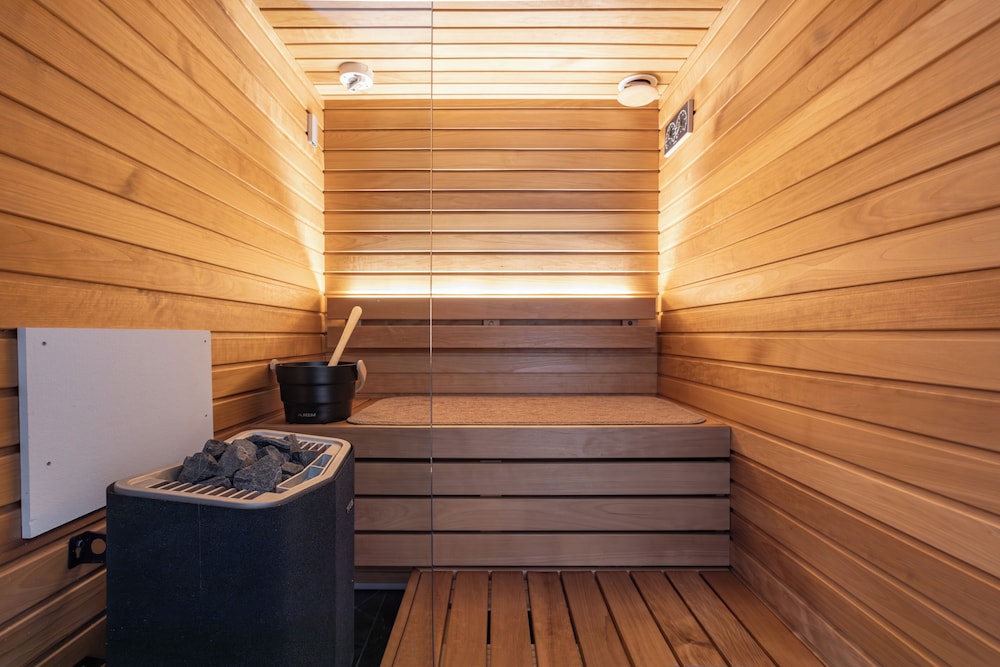 Executive Suite, Private Bathroom, Mountain View photo 2