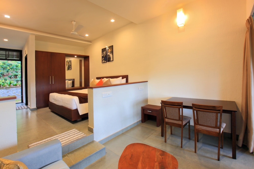 Estate King Suite photo 2