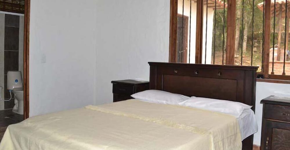 Cabin, 2 Bedrooms photo 1