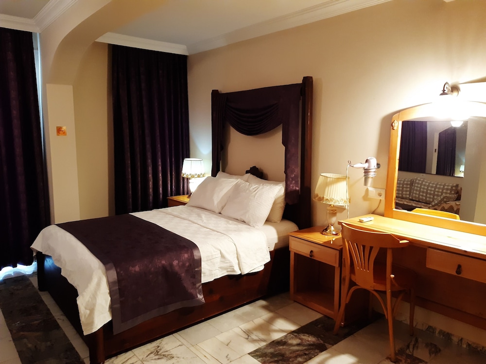 Standard Room, 1 Double Bed photo 3