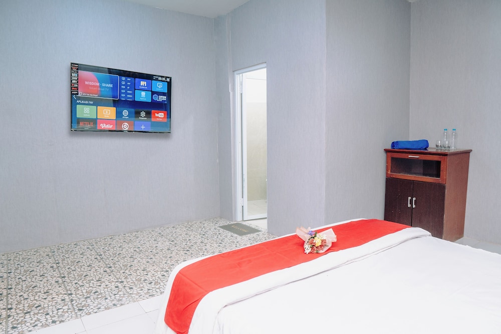 Standard Room, Pool View photo 1