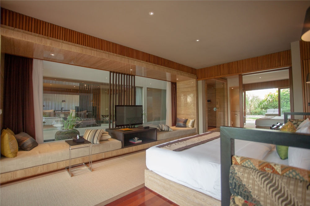 Grand Villa, Private Pool (Sleeps Four) photo 3