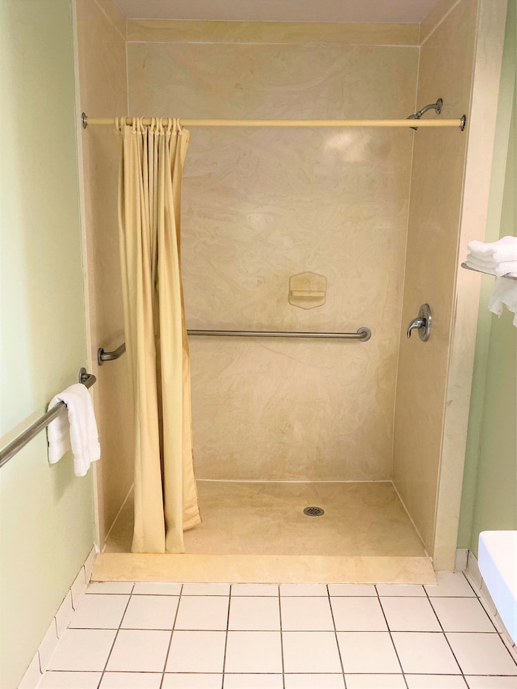 Pine Point Inn & Suites, Foto 4