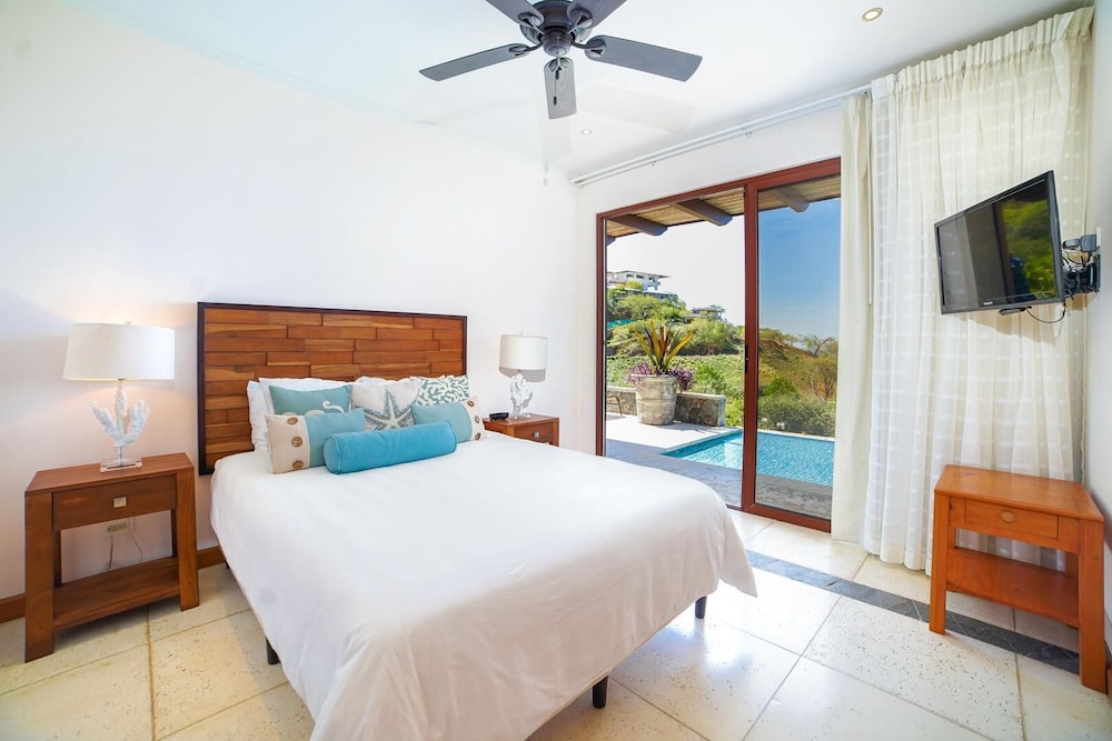 House, Multiple Beds (Casa Ventana)