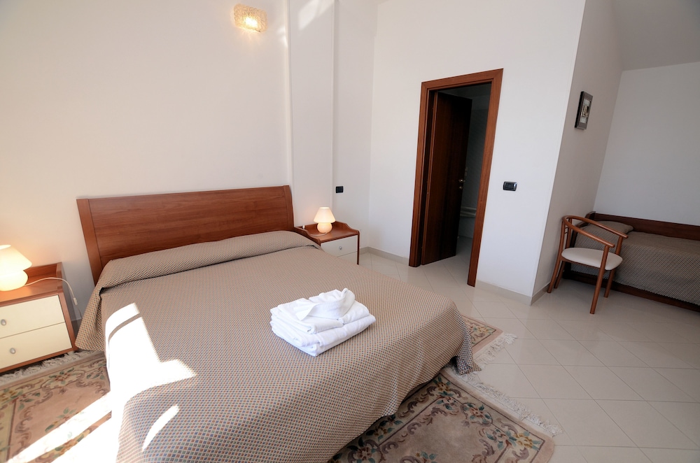 Double Room photo 3