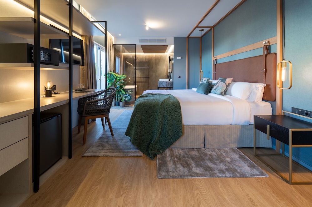 Grand Suite Essence