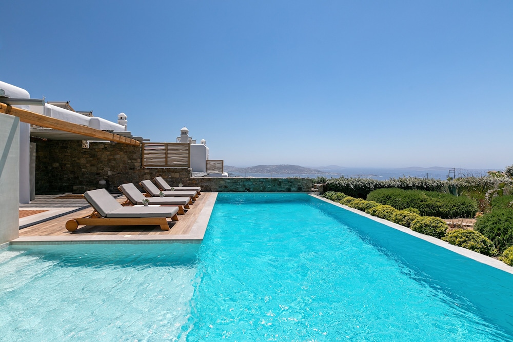 Exclusive Villa, 4 Bedrooms, Sea View (M One) - Photo 32