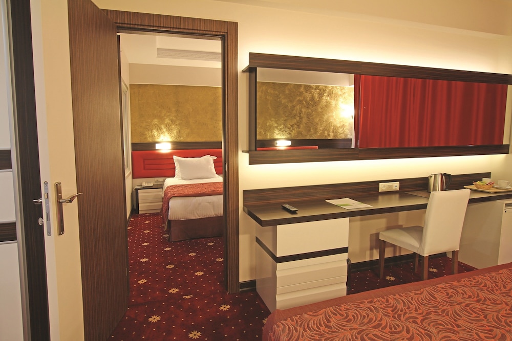 Suite photo 1