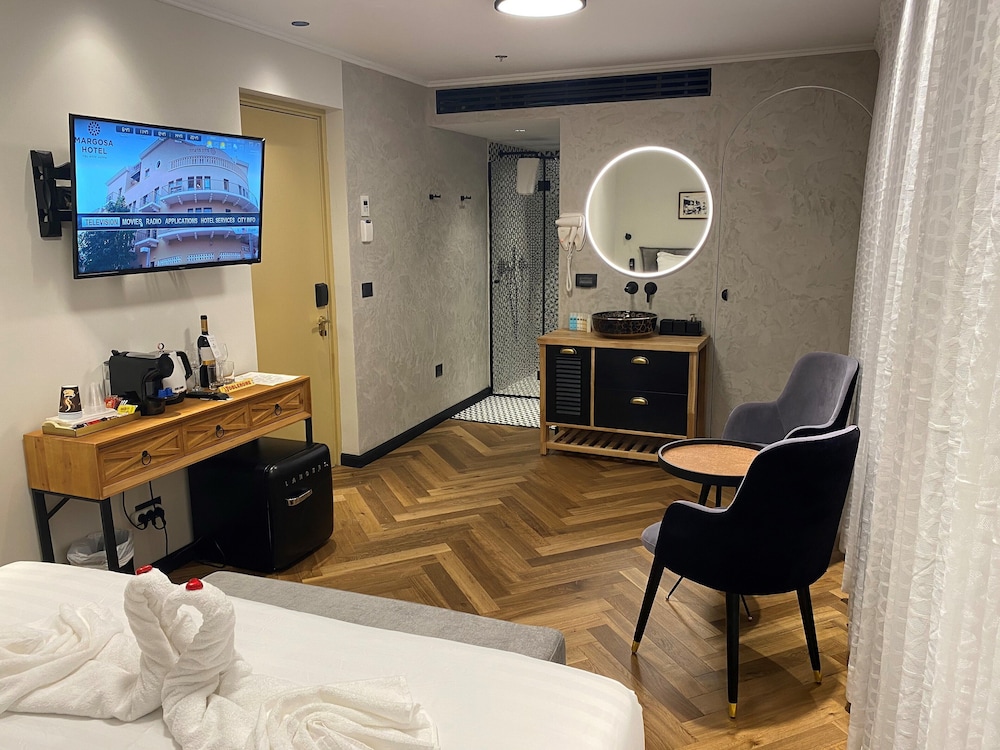 Luxury Room photo 1