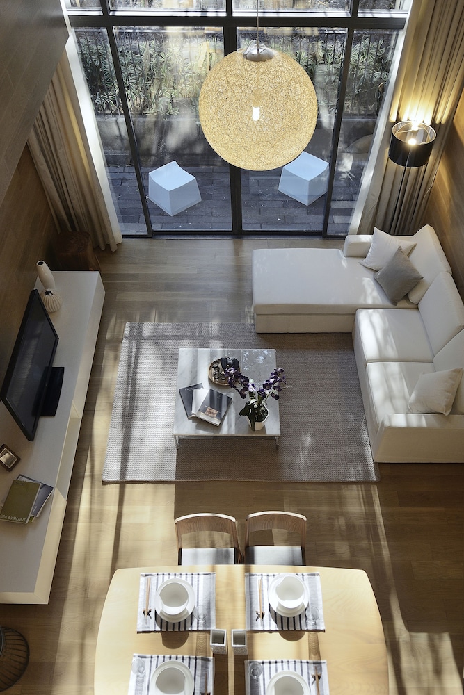 3 Bedroom Duplex Apartment photo 2