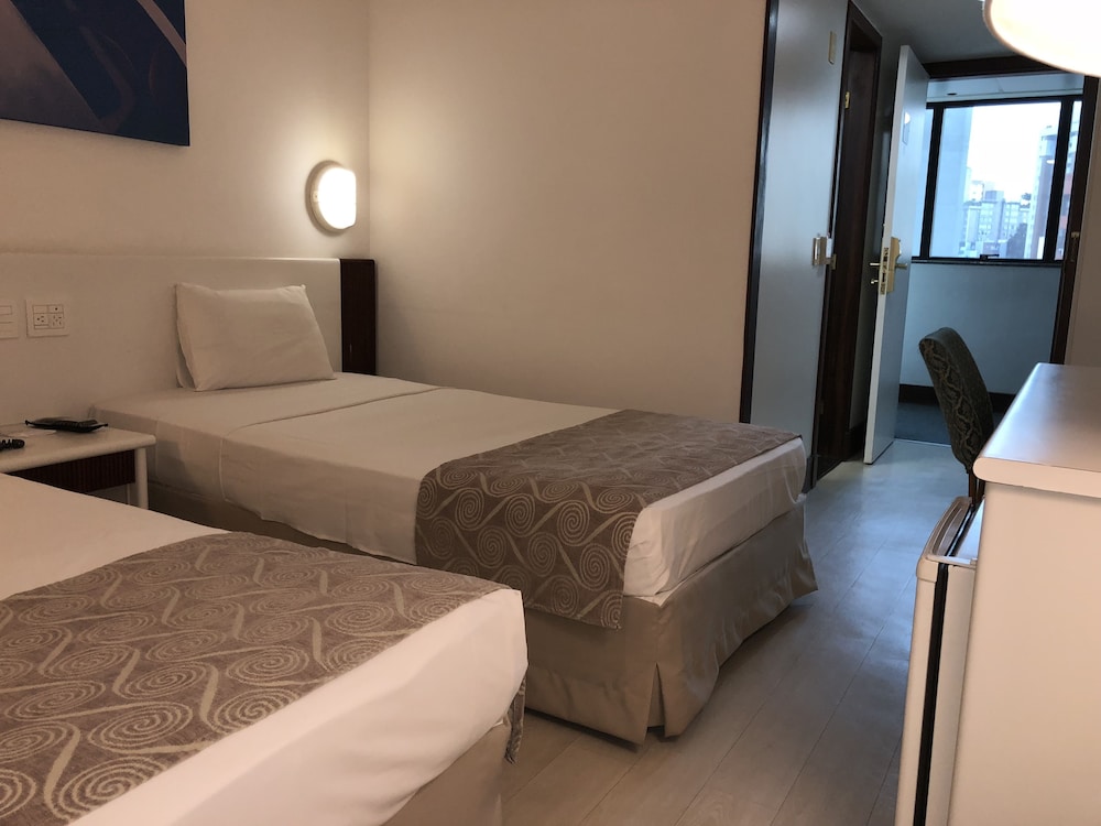 Executive Twin Room, 2 Twin Beds - Photo 1