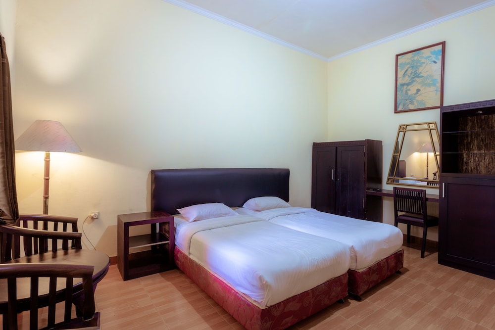 Deluxe Twin Room - Photo 8