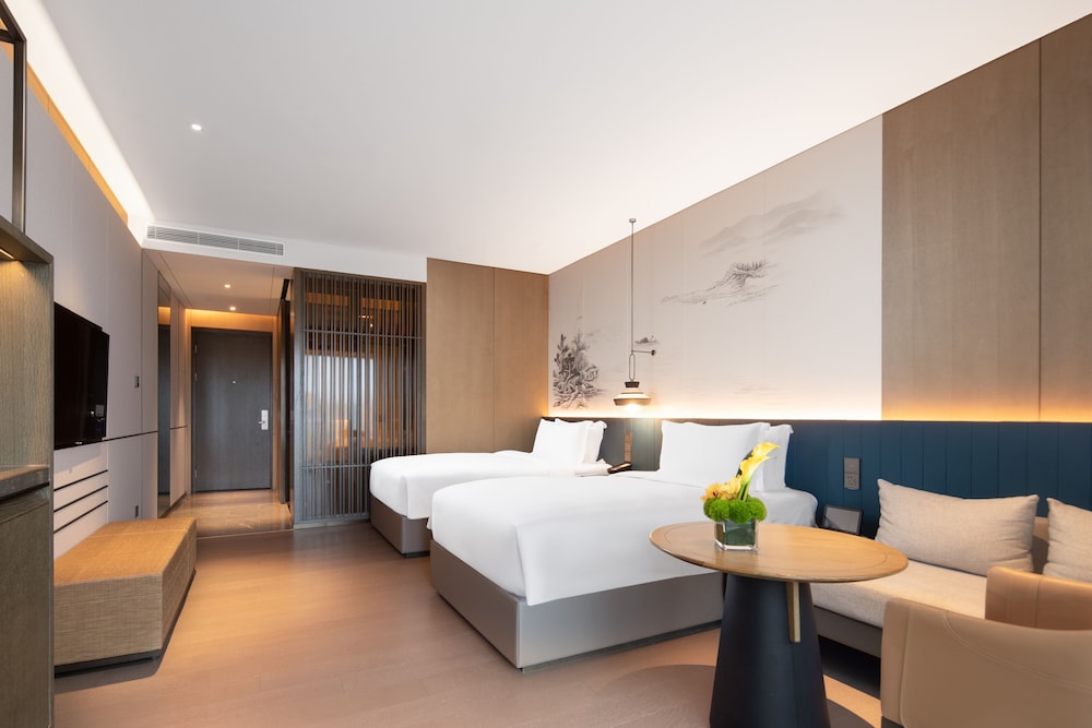 Mhub Twin Room photo 1