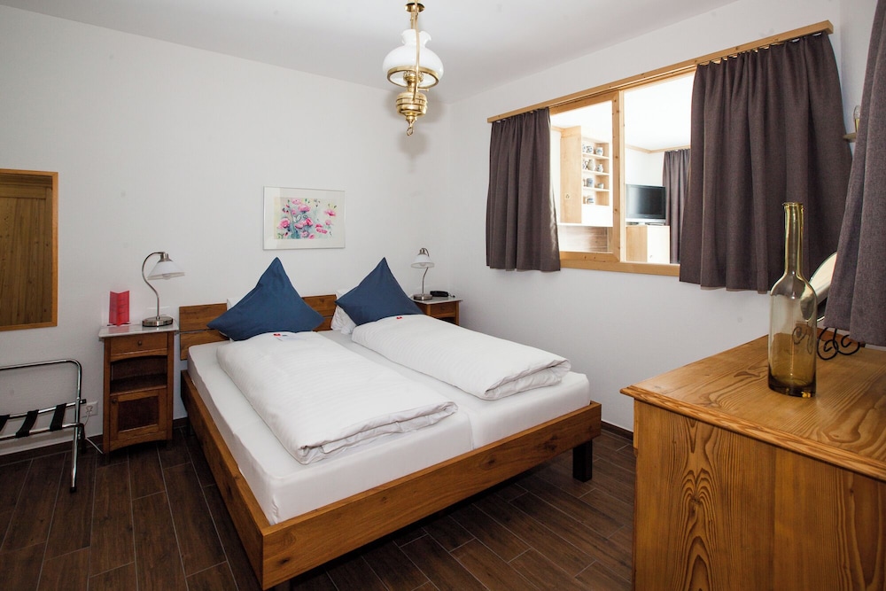 Signature Double Room photo 3