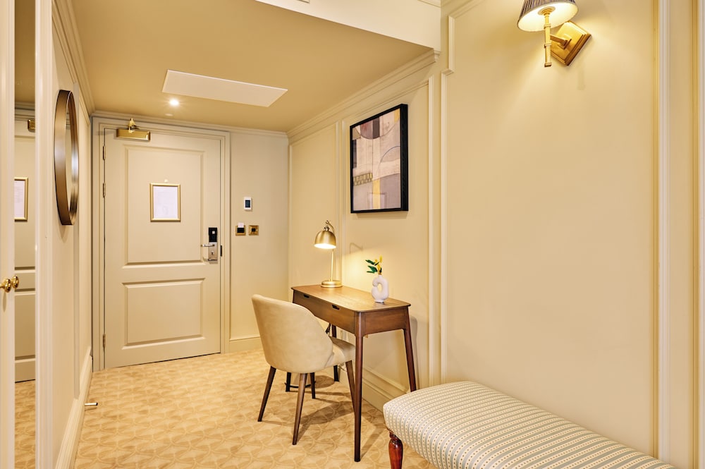 Executive Double Room - Photo 3