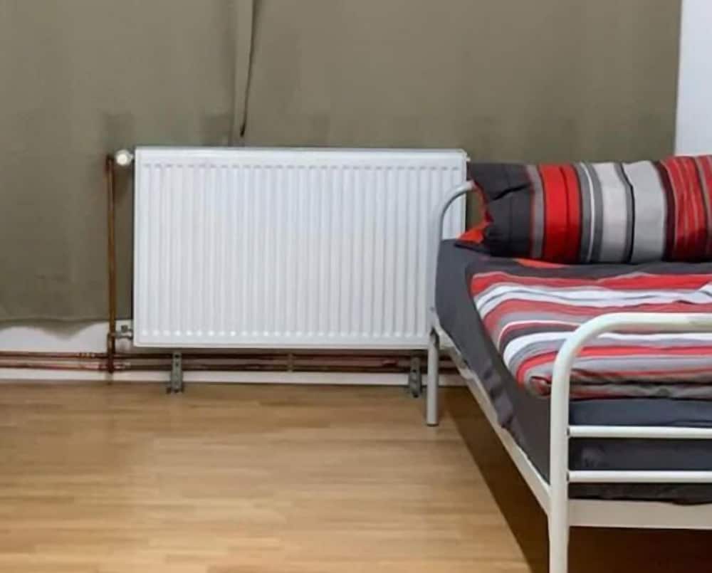 Single Room, Shared Bathroom