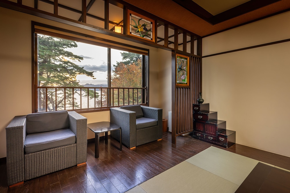 Lake Tazawa view Japanese-style room, large tatami room,Non smorking photo 3