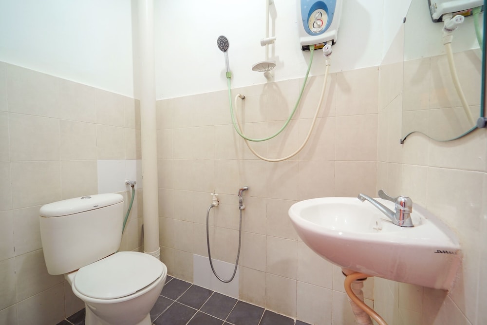 Deluxe Triple Room photo 3