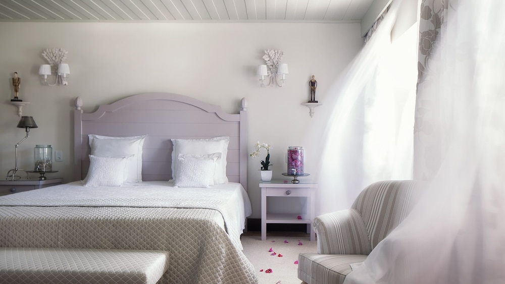 Colonial Suite photo 1