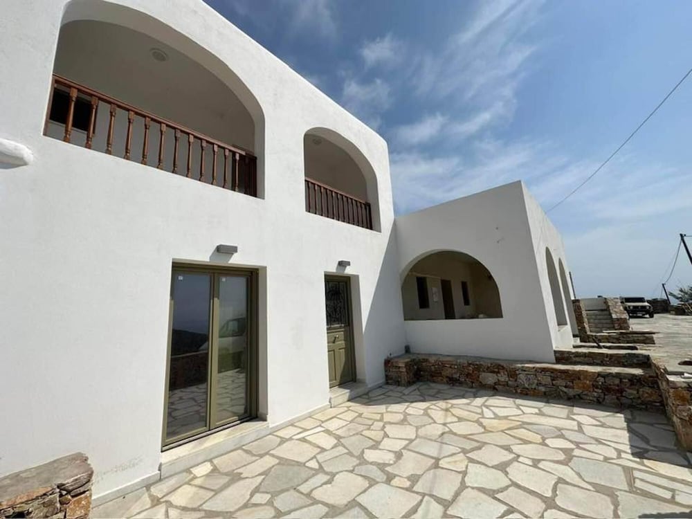 House photo 2