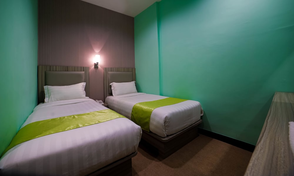 Standard Twin Room (2 persons) photo 2