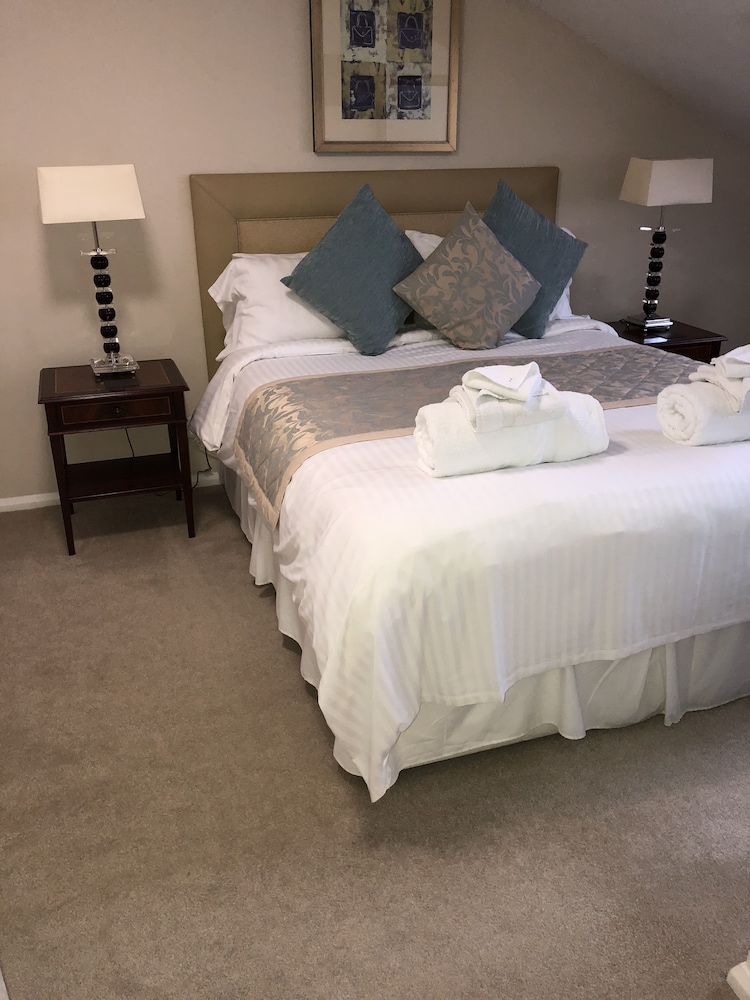 Deluxe Double Room, 1 King Bed photo 3