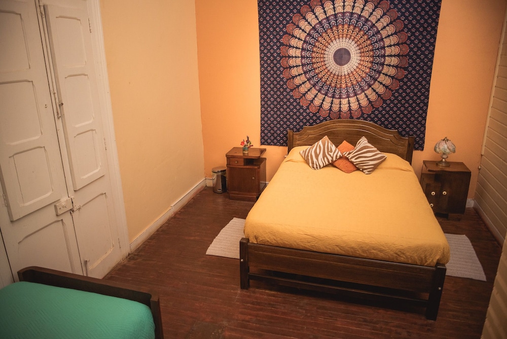 Standard Triple Room, Private Bathroom photo 1
