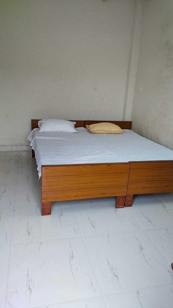 Standard Room photo 3