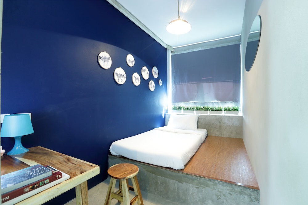 Budget Single Room photo 2